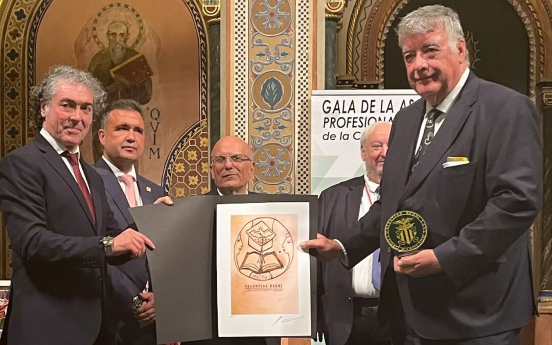 La Fundación Antonio Camaró presente en la II Gala de los Doctores de Valencia una emotiva celebración de la excelencia académica